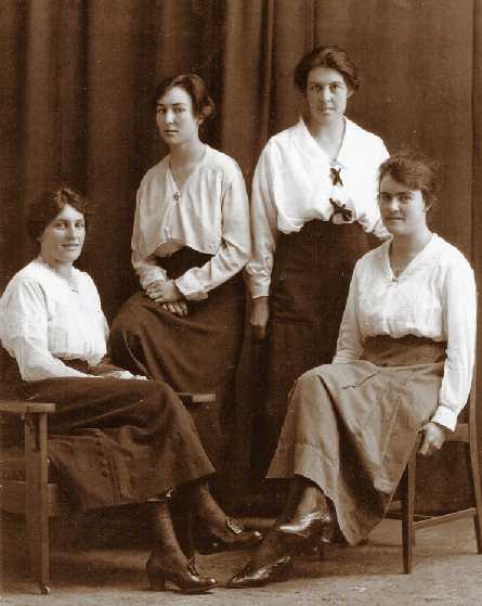 MacMahon daughters